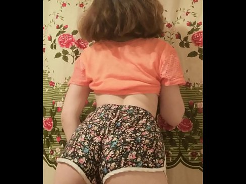 ❤️ Leanabh òg sexy a ’toirt dheth na shorts aice air a’ chamara ❤❌ Porno fb leinn gd.quizfarmature.ru